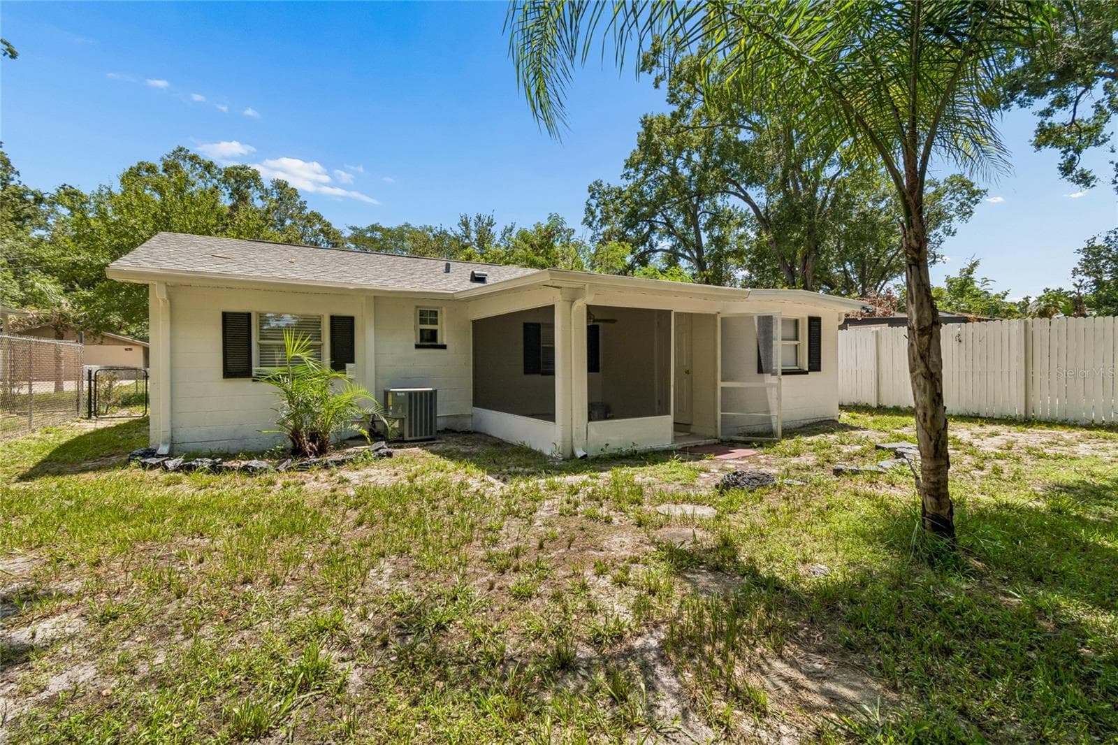 Single Family Residence at 1614 E MAPLE AVE, TAMPA, photo 58 of 64