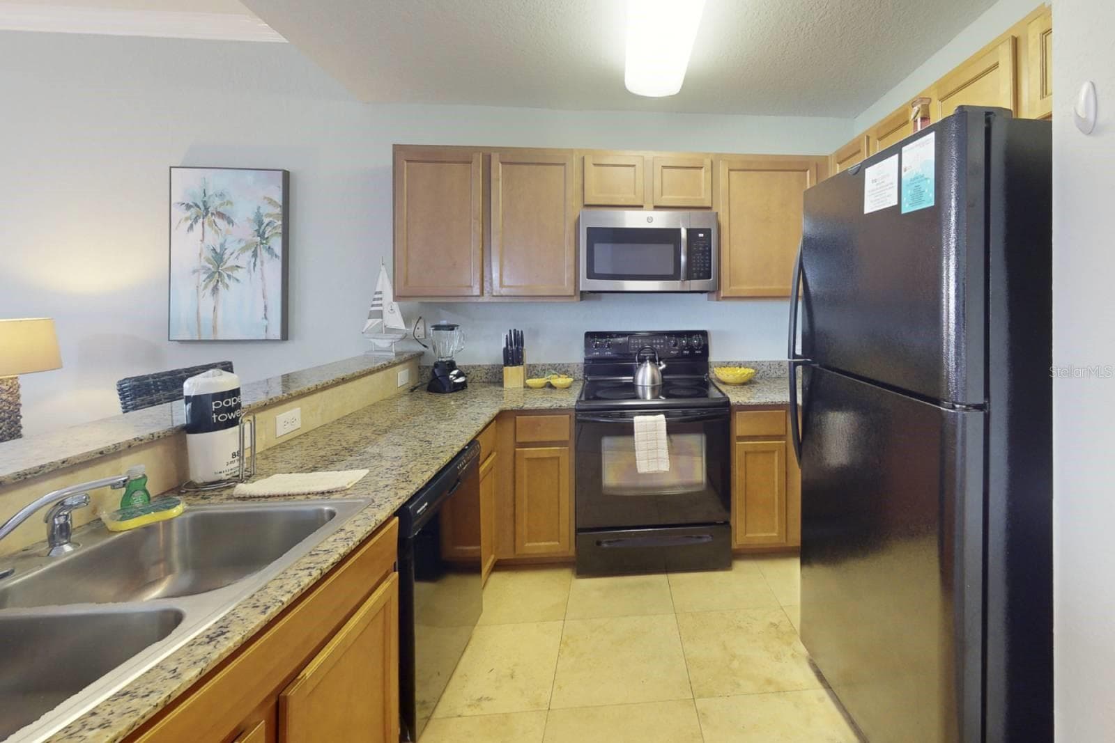 FULLY EQUIPPED KITCHEN - 10315 GULF BLVD #409, TREASURE ISLAND