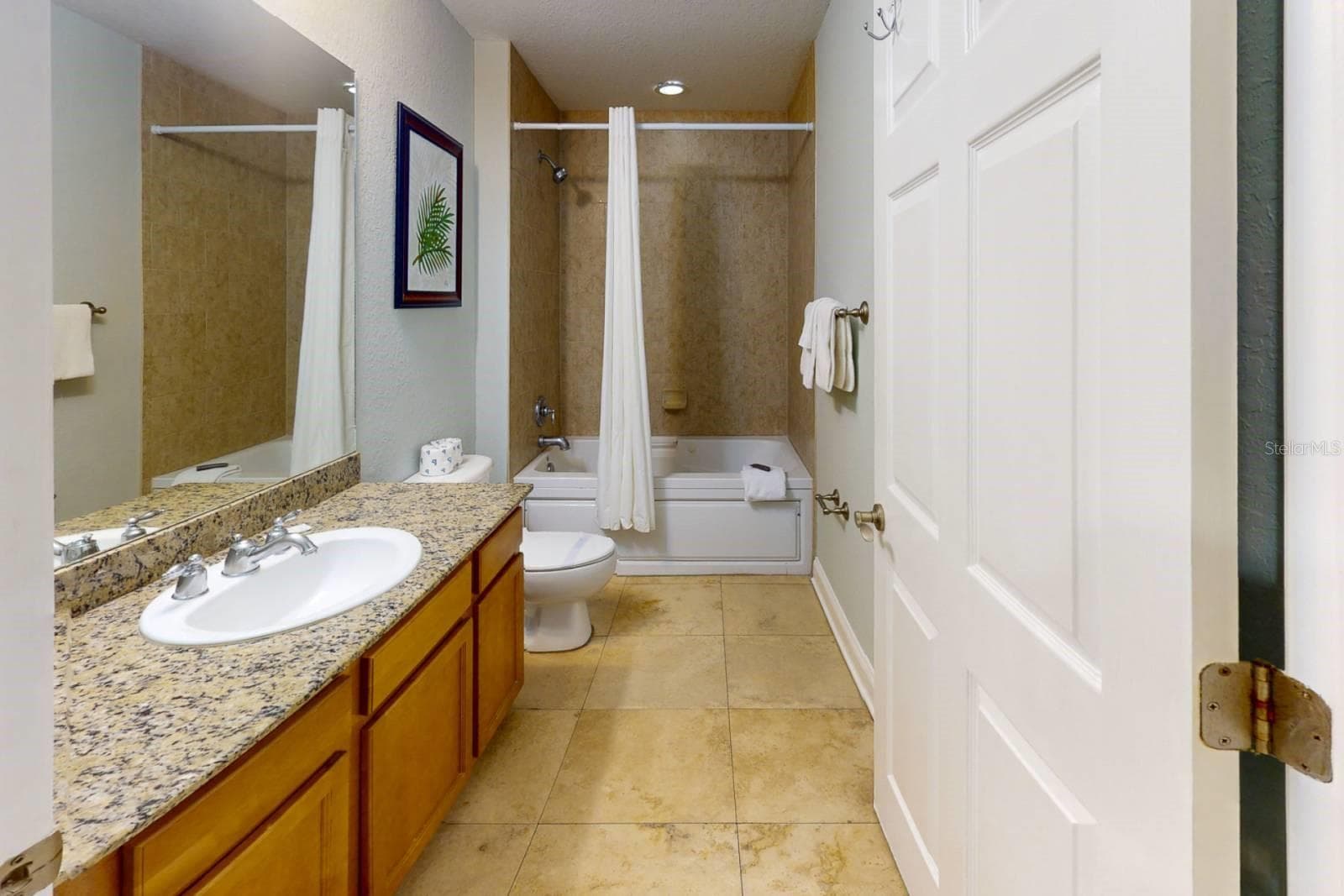 Condo - Hotel at 10315 GULF BLVD #409, TREASURE ISLAND, photo 19 of 36