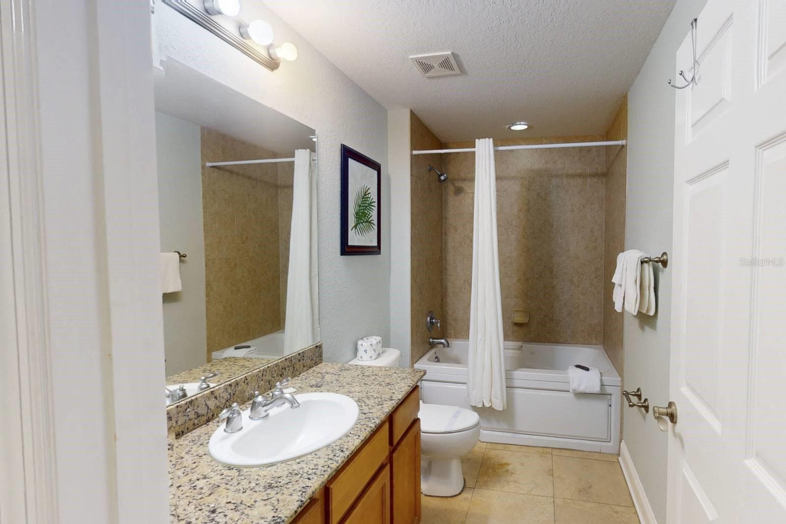 Condo - Hotel at 10315 GULF BLVD #409, TREASURE ISLAND, photo 20 of 36