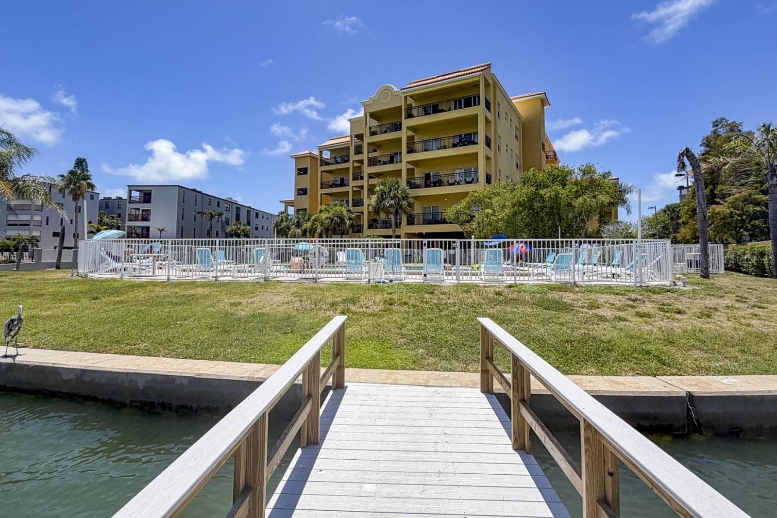 Condo - Hotel at 10315 GULF BLVD #409, TREASURE ISLAND, photo 21 of 36