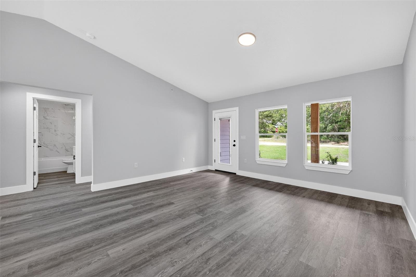 Single Family Residence at 13932 SW 104TH LN, DUNNELLON, photo 8 of 33