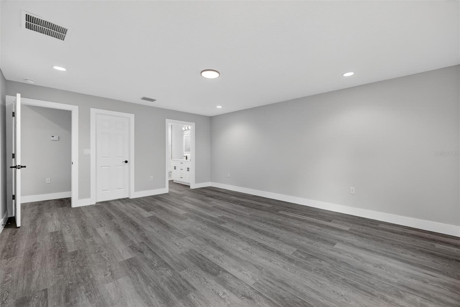 Single Family Residence at 13932 SW 104TH LN, DUNNELLON, photo 18 of 33