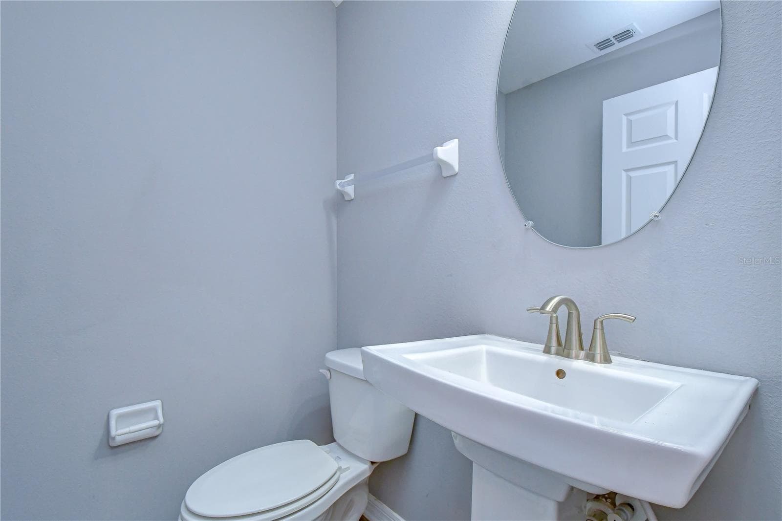 Single Family Residence at 1621 LEAF FLOWER LN, LUTZ, photo 18 of 78