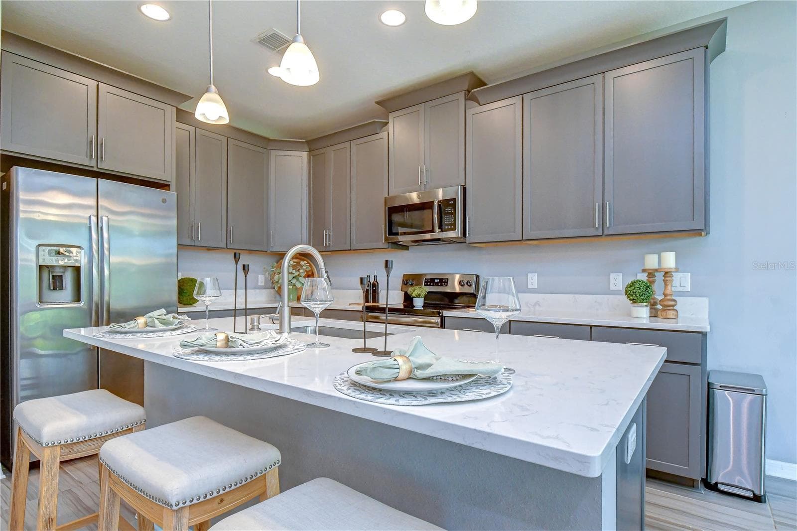 Single Family Residence at 1621 LEAF FLOWER LN, LUTZ, photo 31 of 78