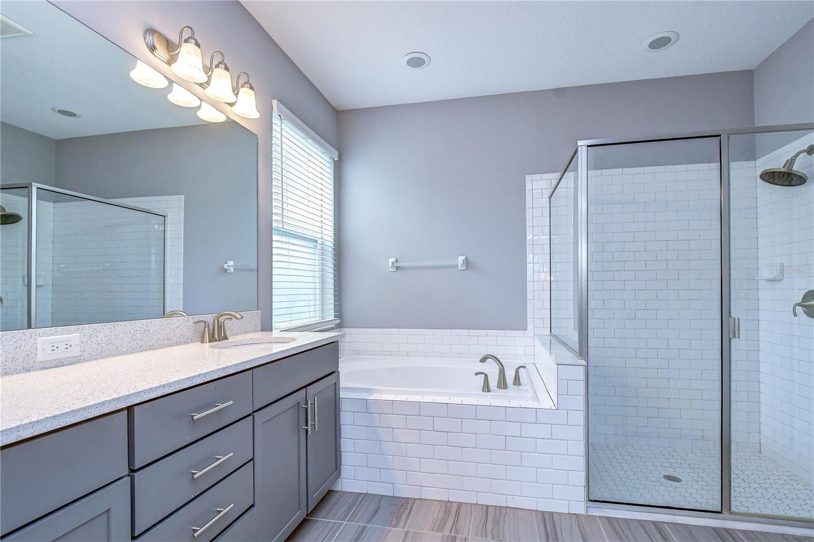 Single Family Residence at 1621 LEAF FLOWER LN, LUTZ, photo 40 of 78