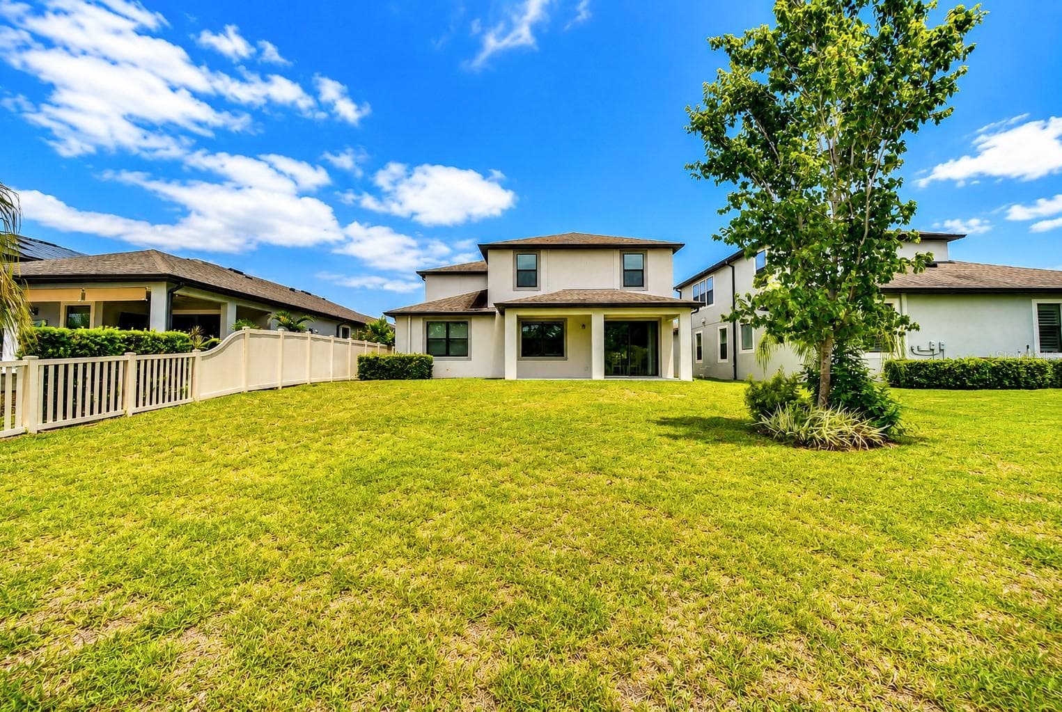 Single Family Residence at 1621 LEAF FLOWER LN, LUTZ, photo 54 of 78