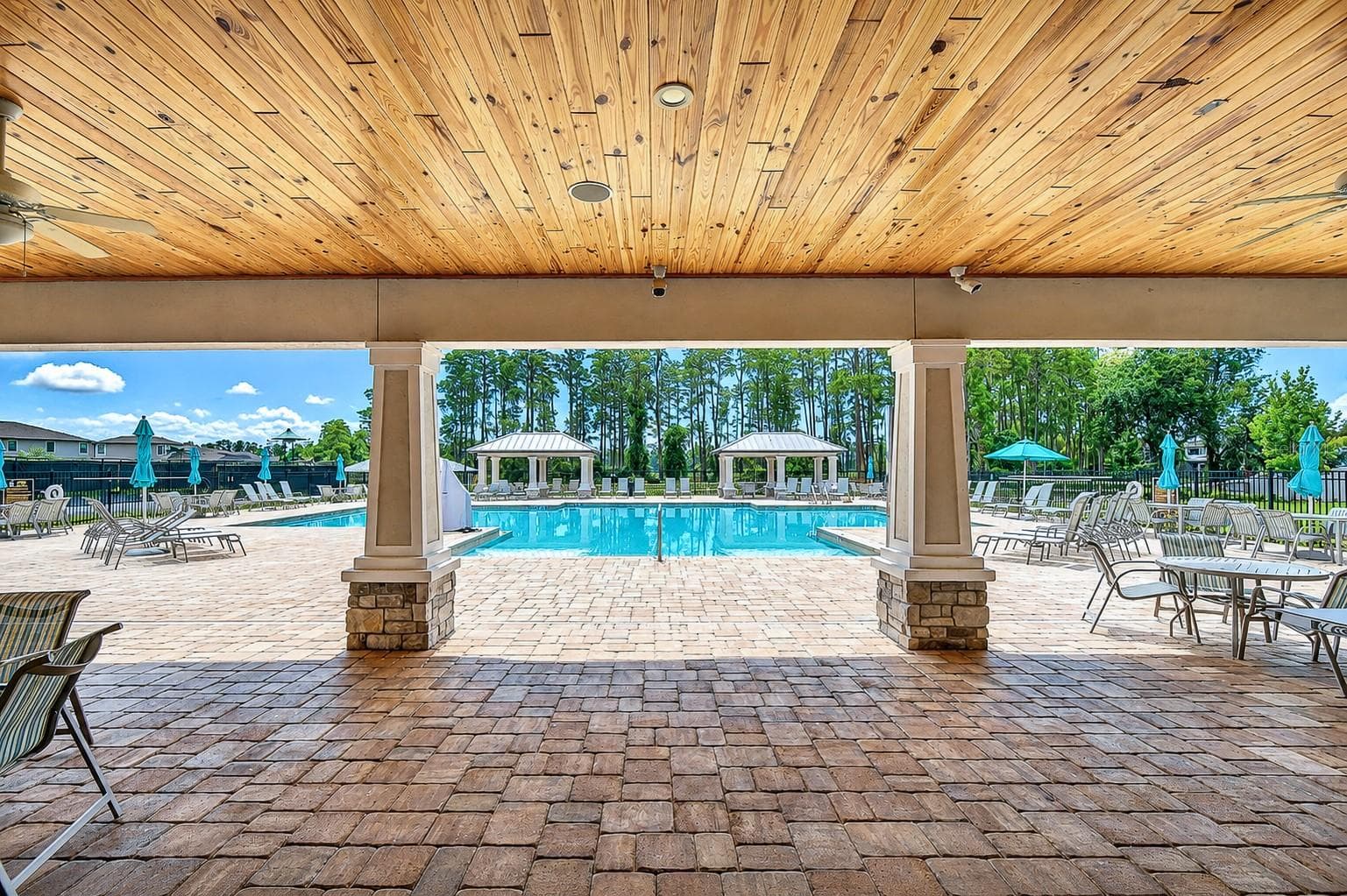 Single Family Residence at 1621 LEAF FLOWER LN, LUTZ, photo 66 of 78