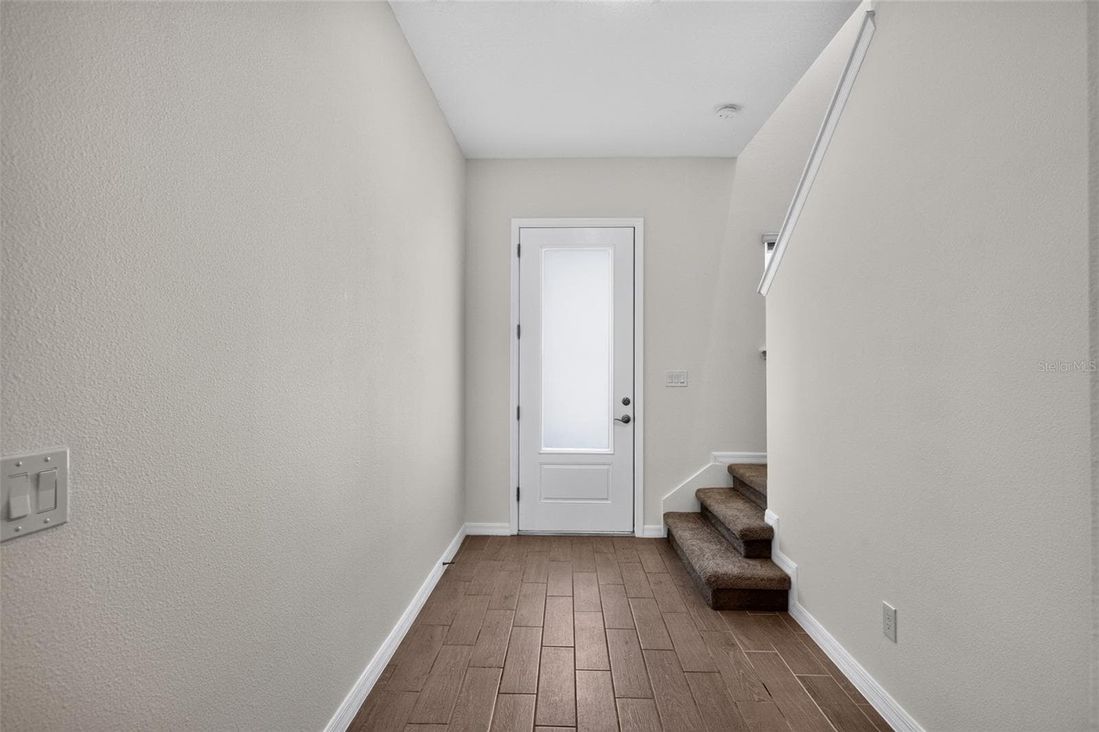 Single Family Residence at 762 MIDDLETON ST, DEBARY, photo 7 of 47