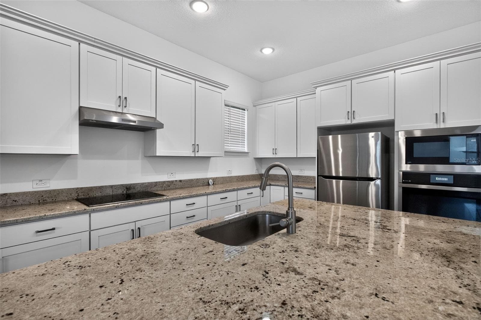 Single Family Residence at 762 MIDDLETON ST, DEBARY, photo 8 of 47