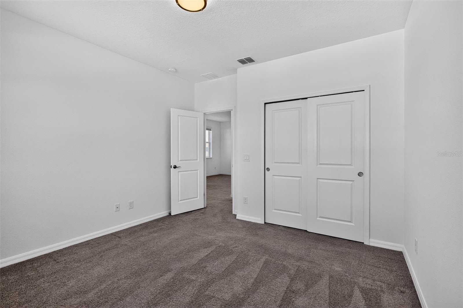 Single Family Residence at 762 MIDDLETON ST, DEBARY, photo 28 of 47