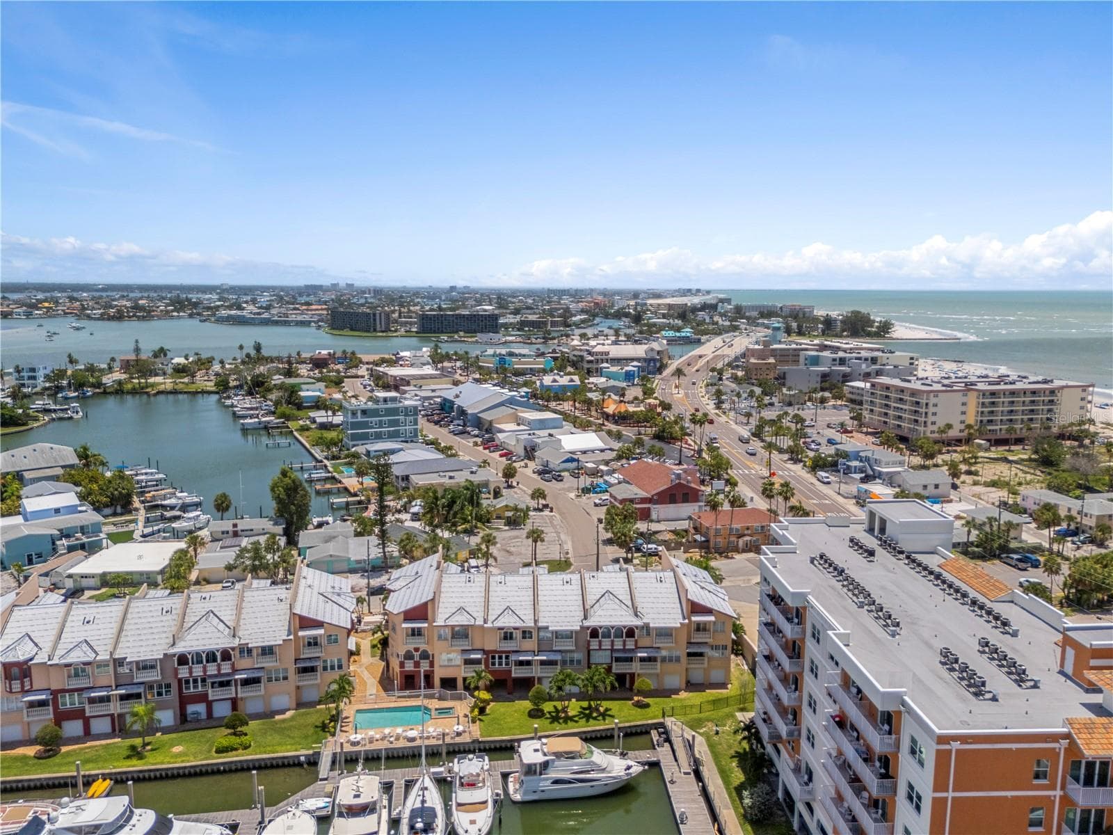 Across the street from Johns Pass village - 116 131ST AVE E #F, MADEIRA BEACH