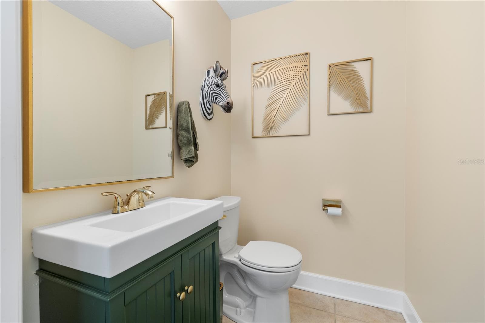 1/2 Bath - 116 131ST AVE E #F, MADEIRA BEACH
