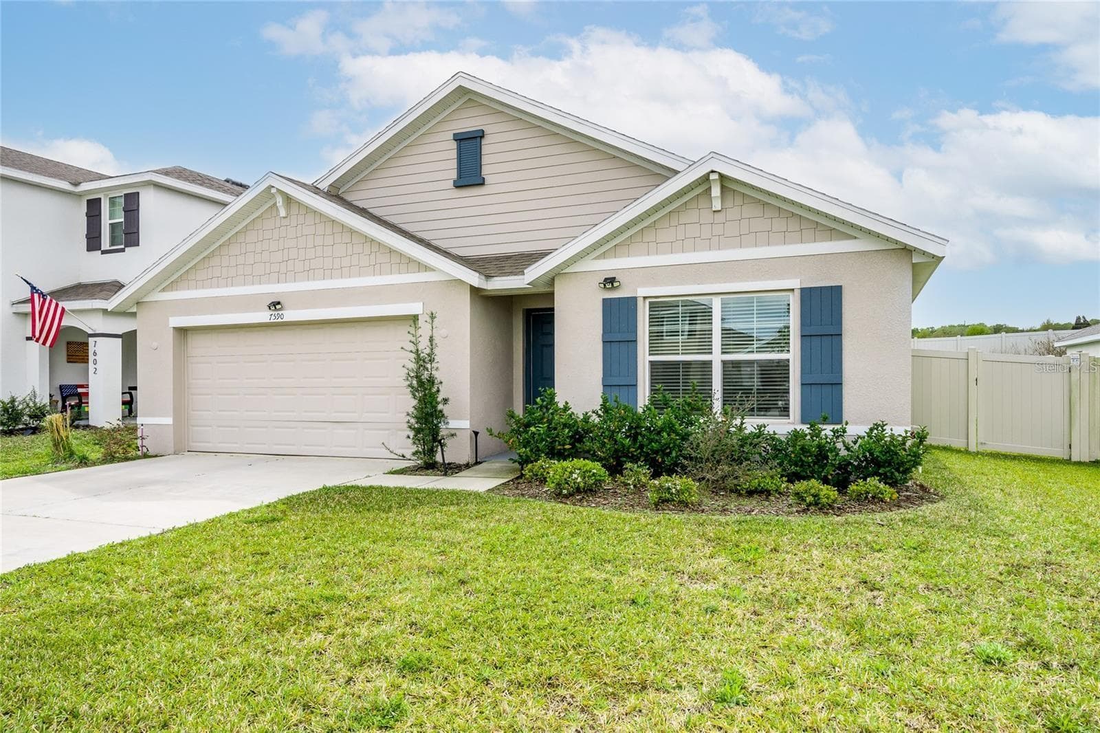 7590 BROAD POINTE DR