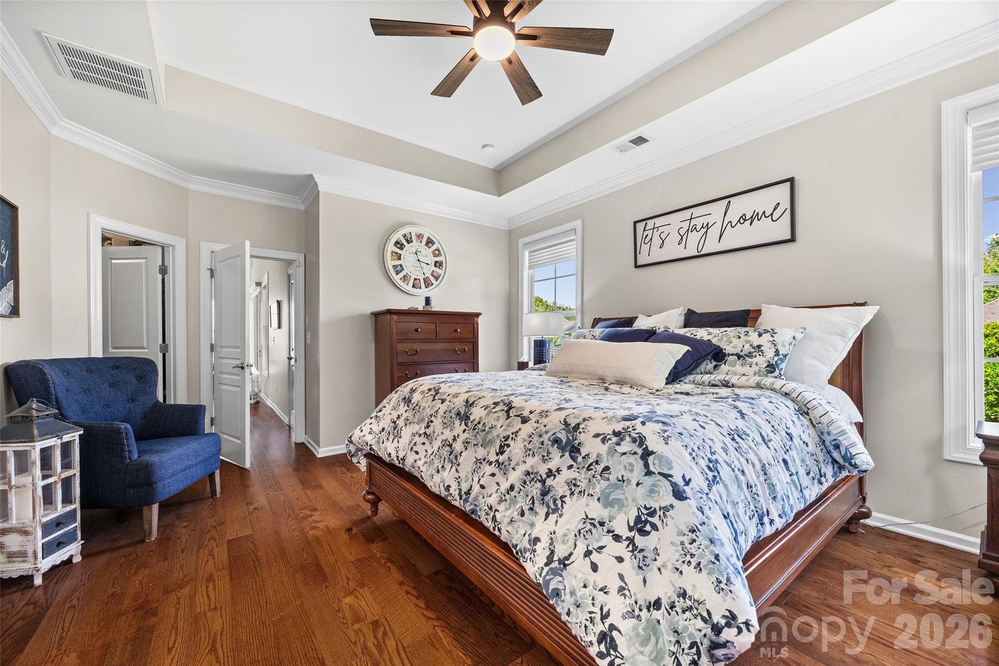 Single Family Residence at 8621 Sequoia Grove Lane, Charlotte, photo 18 of 48