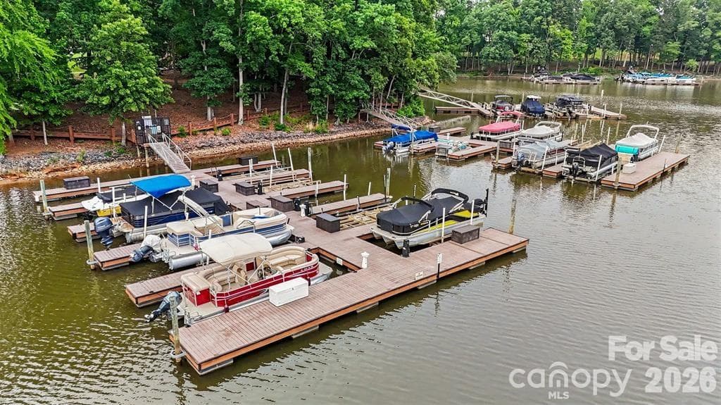 Community boat marina with slips. - 8621 Sequoia Grove Lane, Charlotte