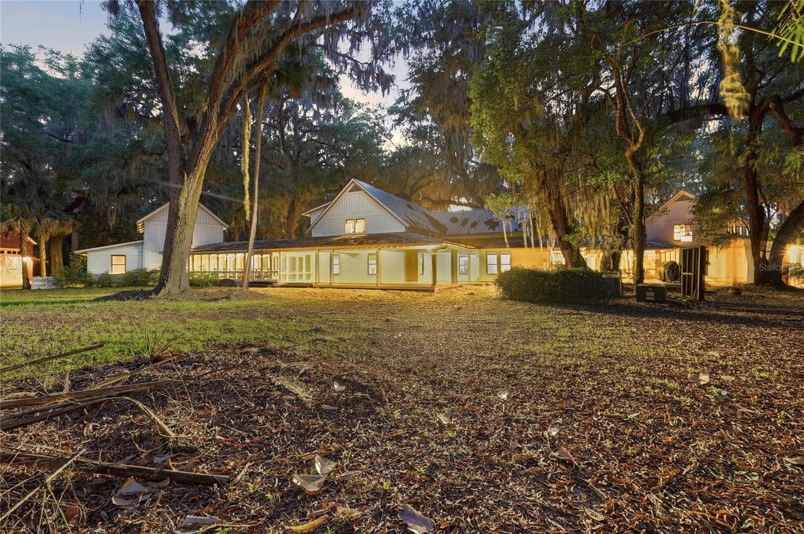 Single Family Residence at WIGGINS, SAN MATEO, photo 13 of 87