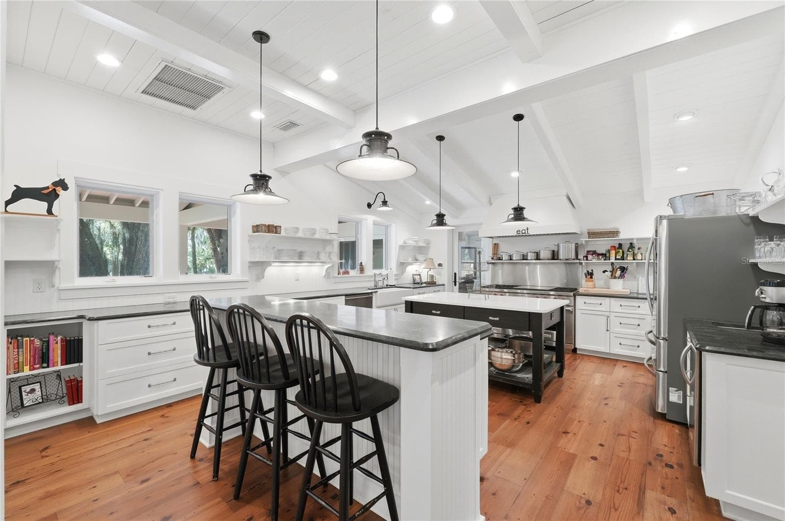 Kitchen and Breakfast Bar - WIGGINS, SAN MATEO
