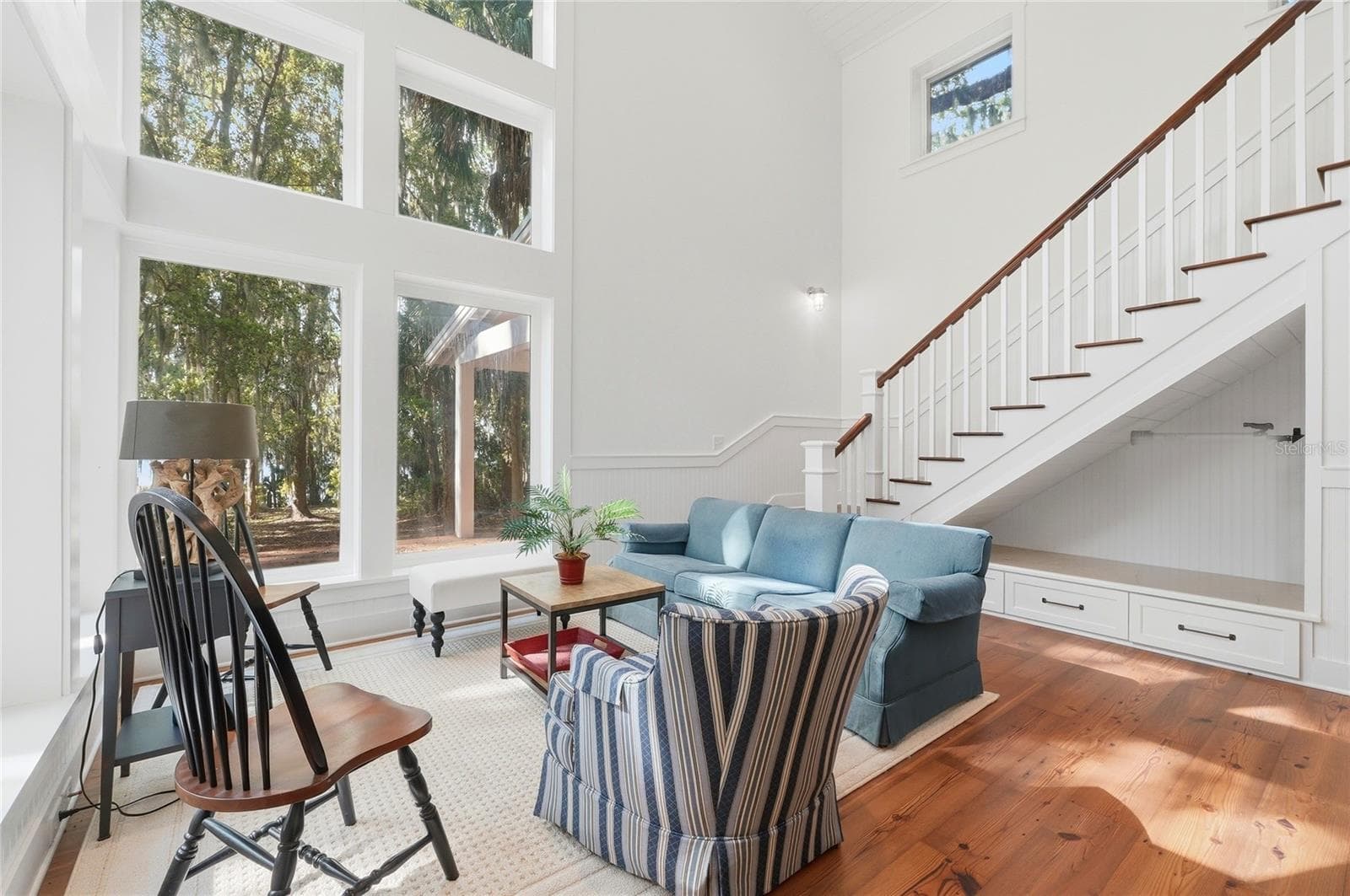 South Cottage Living Room - WIGGINS, SAN MATEO