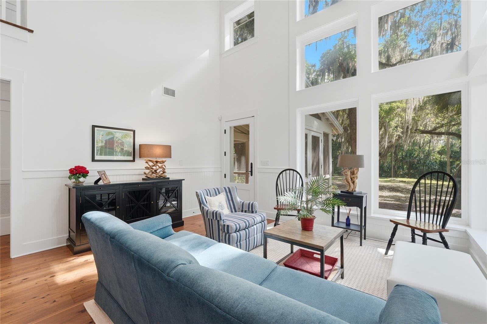 South  Cottage Living Room - WIGGINS, SAN MATEO
