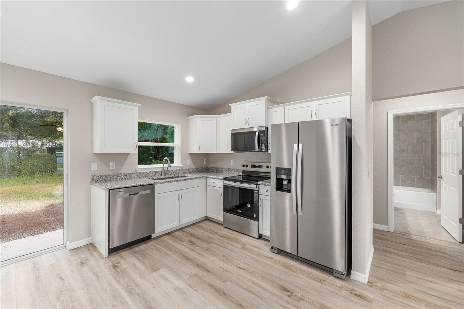 Single Family Residence at 8304 SW 202ND AVE, DUNNELLON, photo 4 of 17