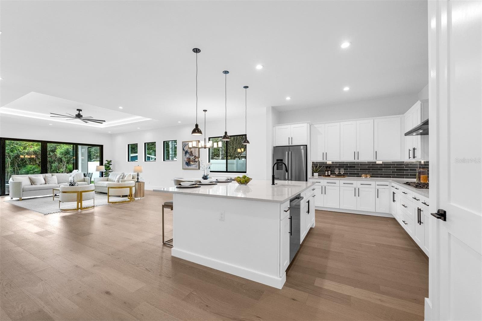 Single Family Residence at 1546 MILLER AVE, WINTER PARK, photo 6 of 36
