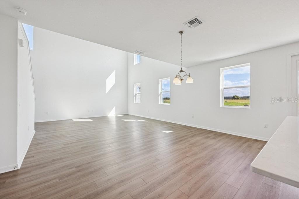Single Family Residence at 17631 LAKE STAR RD, WINTER GARDEN, photo 8 of 41