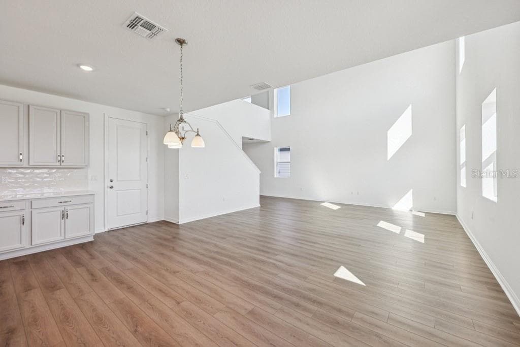 Single Family Residence at 17631 LAKE STAR RD, WINTER GARDEN, photo 9 of 41