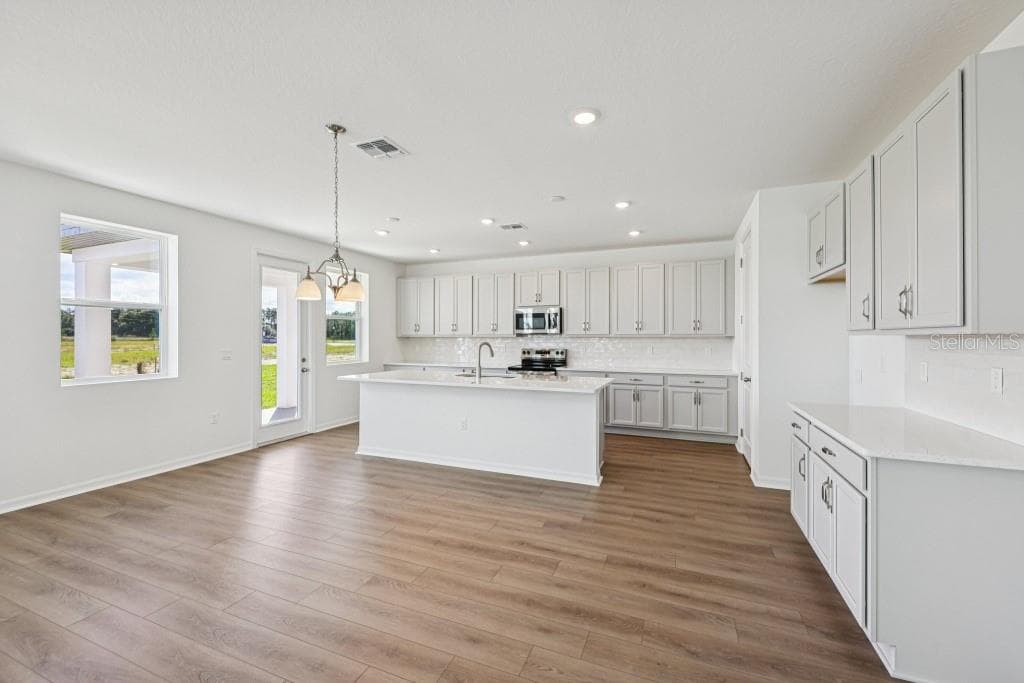 Single Family Residence at 17631 LAKE STAR RD, WINTER GARDEN, photo 15 of 41