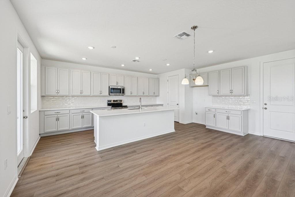 Single Family Residence at 17631 LAKE STAR RD, WINTER GARDEN, photo 16 of 41