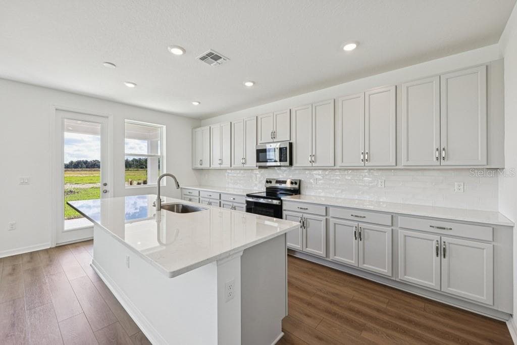 Single Family Residence at 17631 LAKE STAR RD, WINTER GARDEN, photo 19 of 41