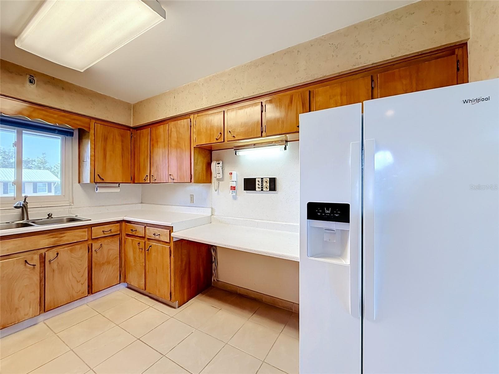 Single Family Residence at 13225 COUNTRY CLUB DR, TAVARES, photo 22 of 60