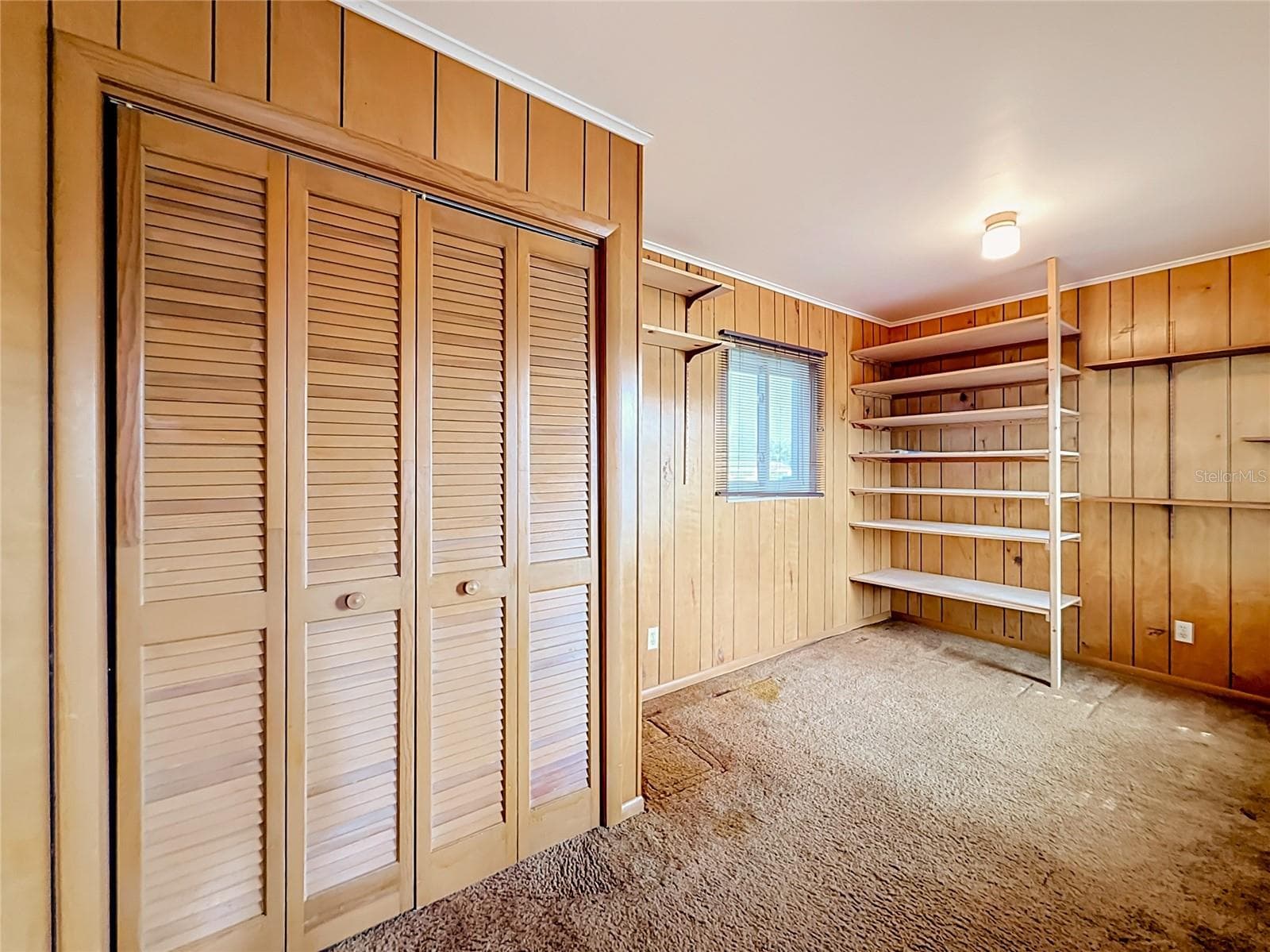 Single Family Residence at 13225 COUNTRY CLUB DR, TAVARES, photo 36 of 60