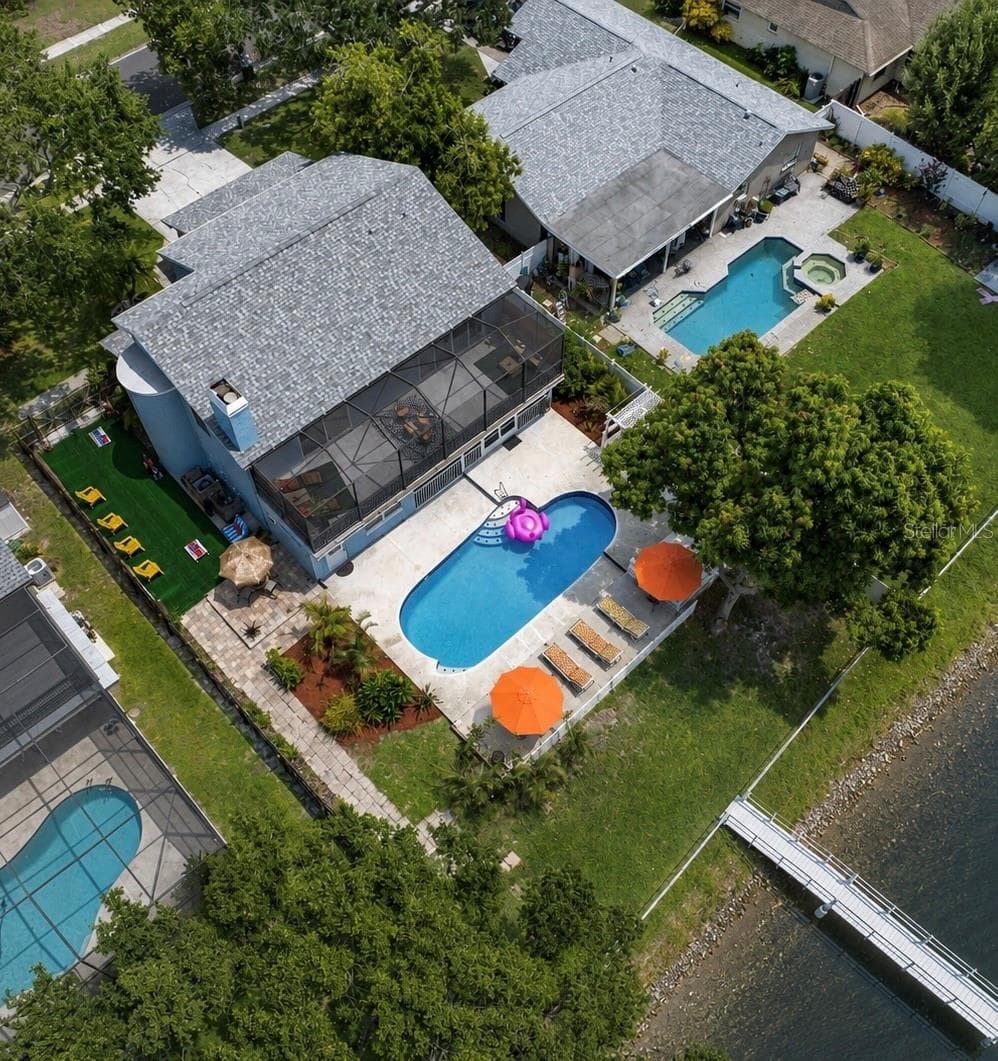 Single Family Residence at 2153 KARAN WAY, CLEARWATER, photo 2 of 64