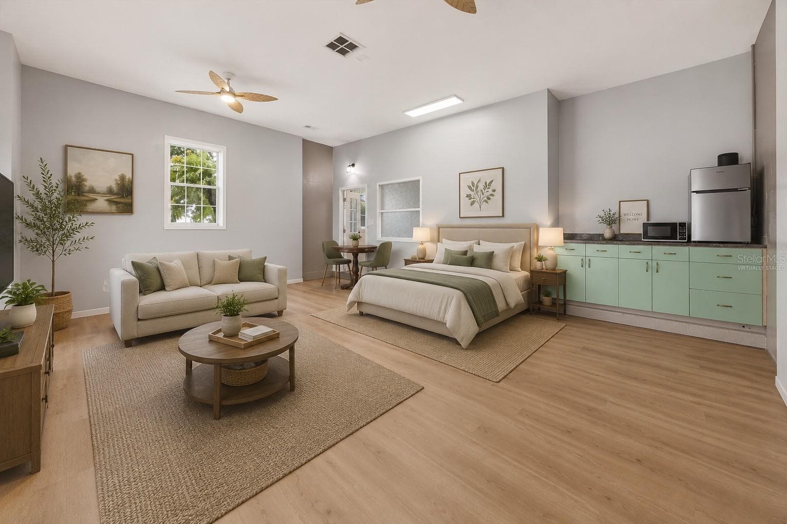 Bonus Room - Virtually Staged as an In-Law Suite with its own private entrance - 915 N CROOKED LAKE DR, BABSON PARK