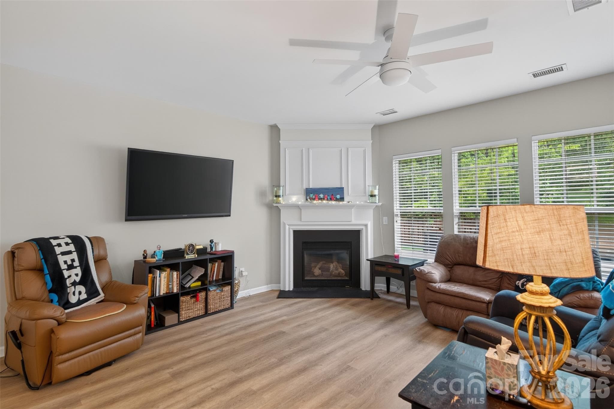 Single Family Residence at 9114 Beaver Brook Way, Charlotte, photo 25 of 42