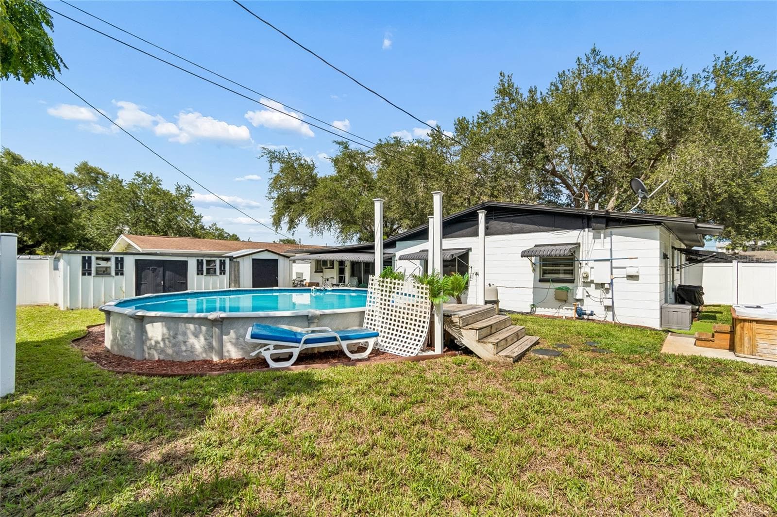 Single Family Residence at 7846 12TH ST N, ST PETERSBURG, photo 22 of 37