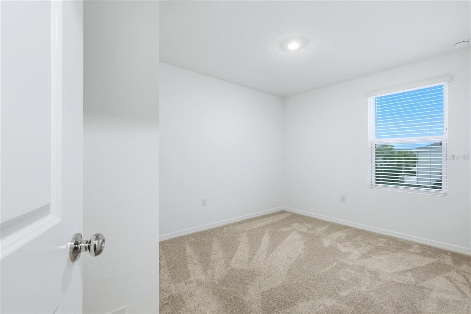 Master Bedroom - 8417 LUNAR SKYE ST, SARASOTA