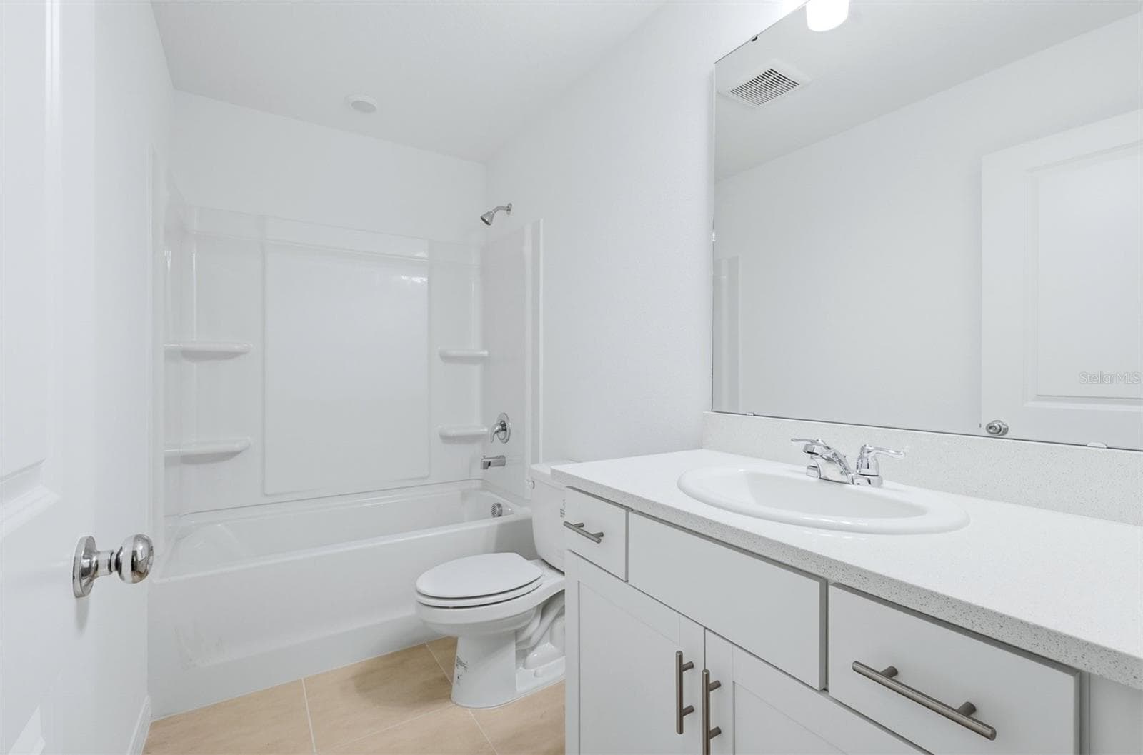 Guest Bathroom - 8417 LUNAR SKYE ST, SARASOTA