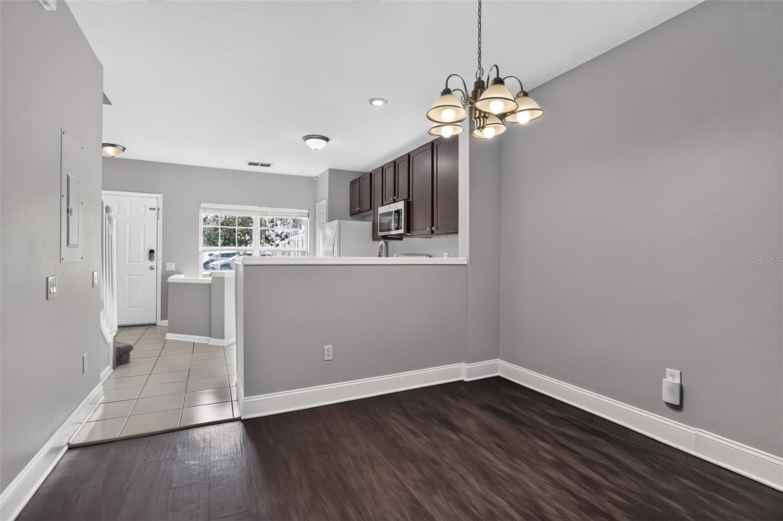 Townhouse at 866 VINELAND PL, LAKE MARY, photo 8 of 29