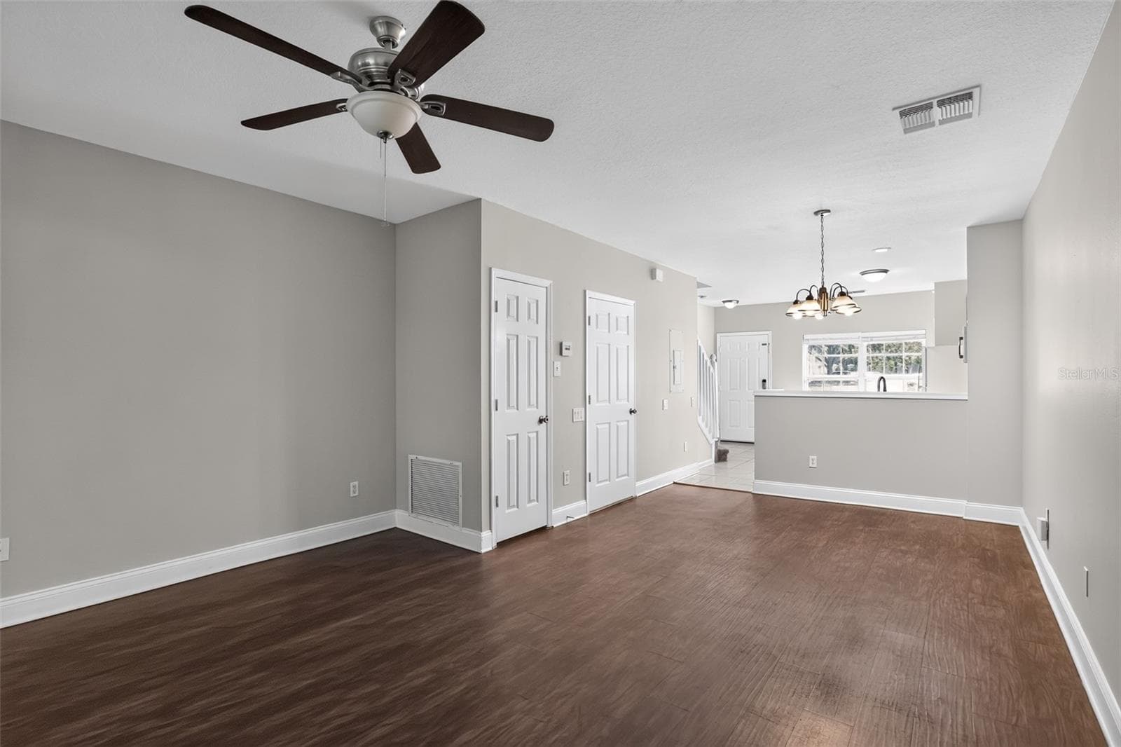 Townhouse at 866 VINELAND PL, LAKE MARY, photo 9 of 29