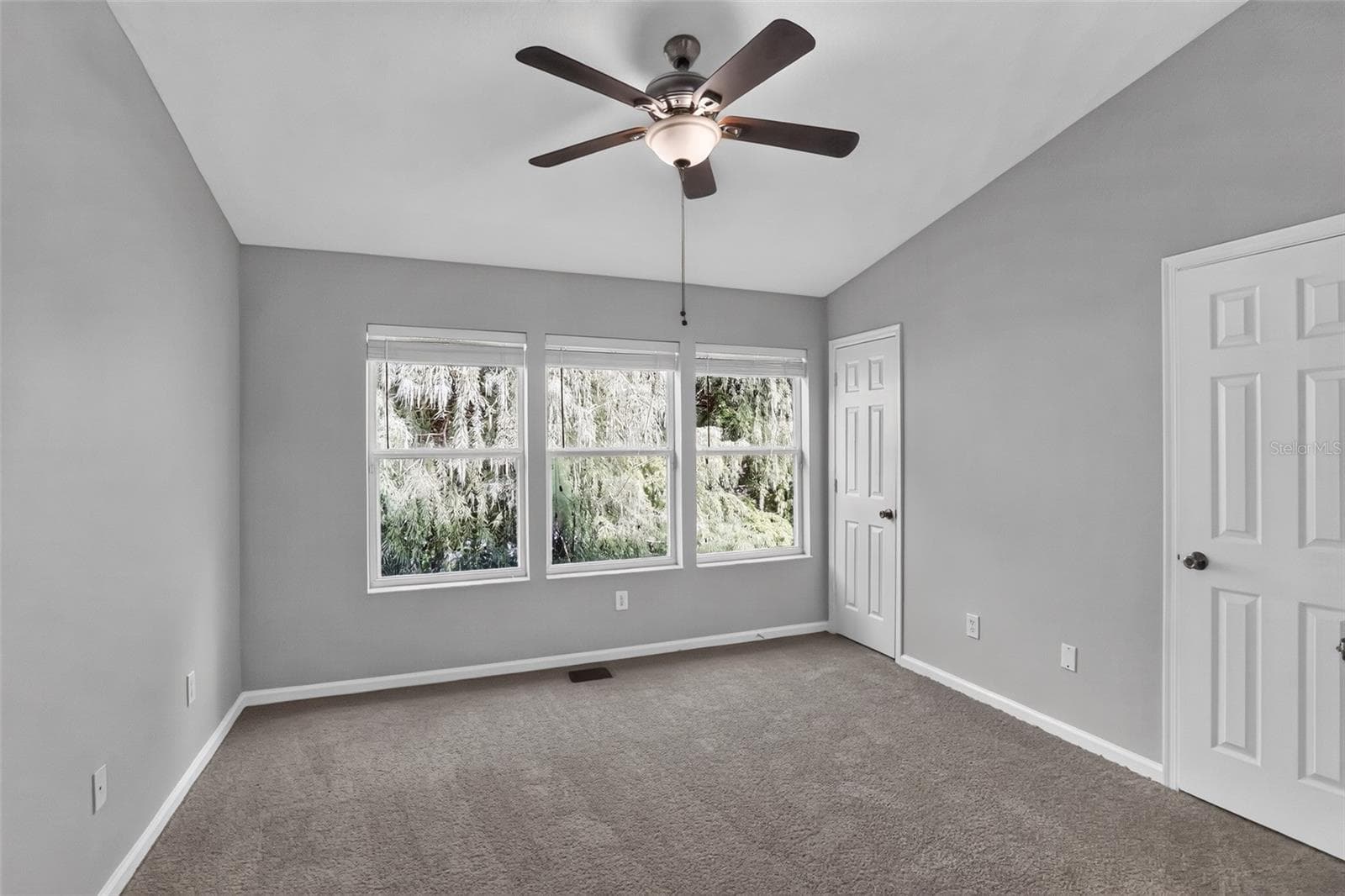 Townhouse at 866 VINELAND PL, LAKE MARY, photo 14 of 29
