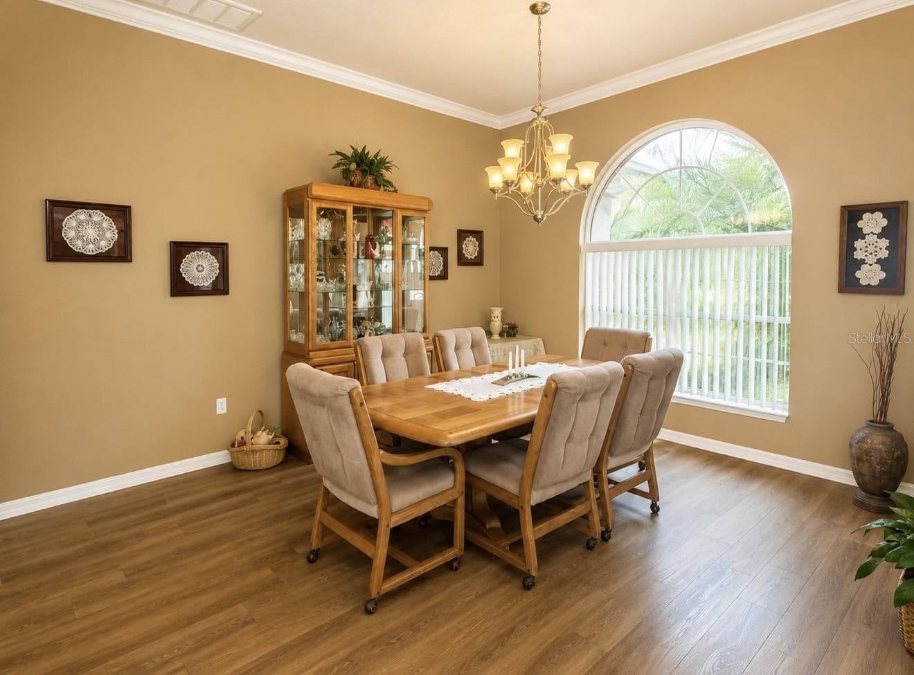 Single Family Residence at 7552 RIVER COUNTRY DR, WEEKI WACHEE, photo 10 of 39