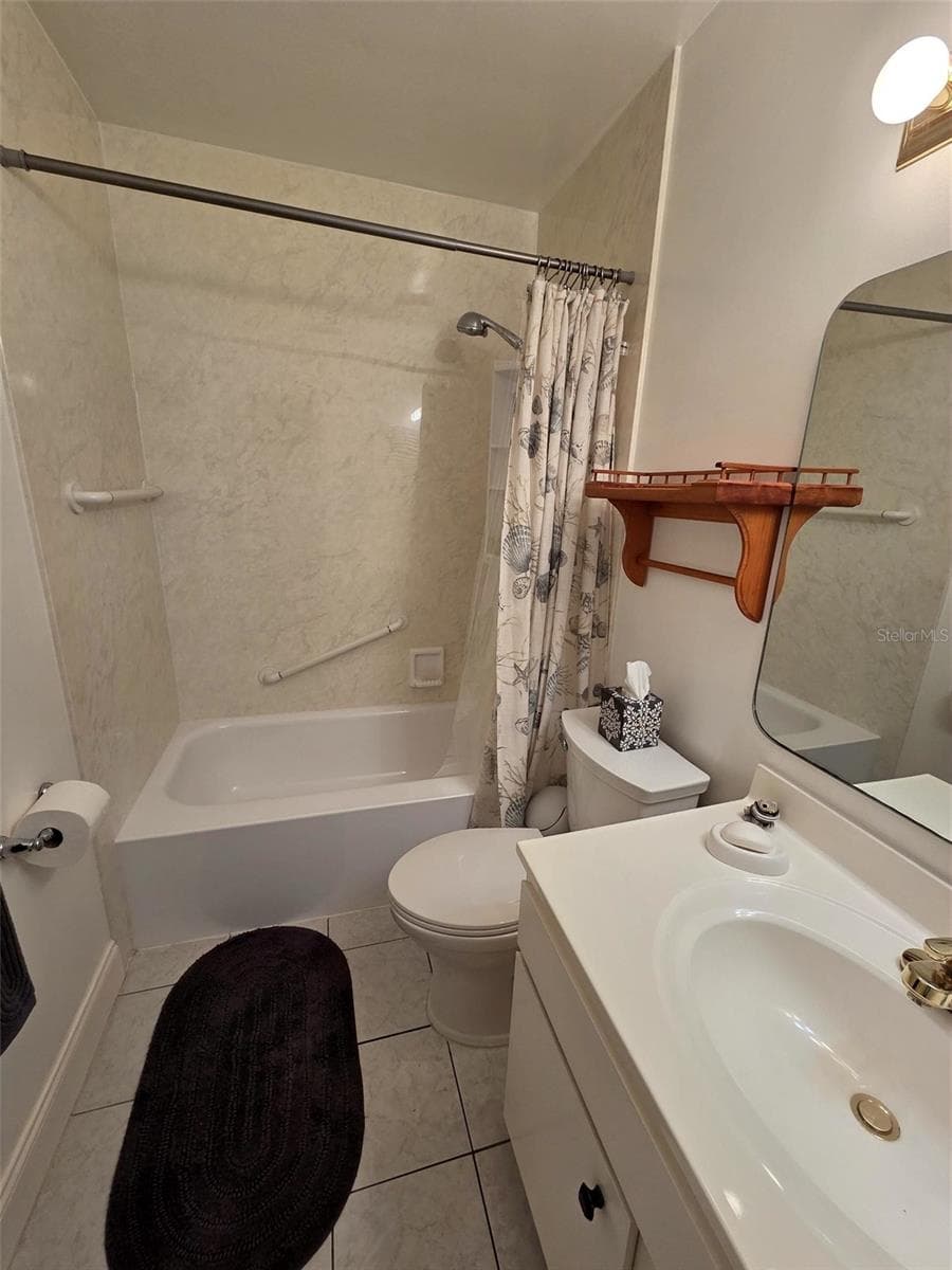 Condominium at 2054 SUNSET POINT RD #38, CLEARWATER, photo 13 of 34