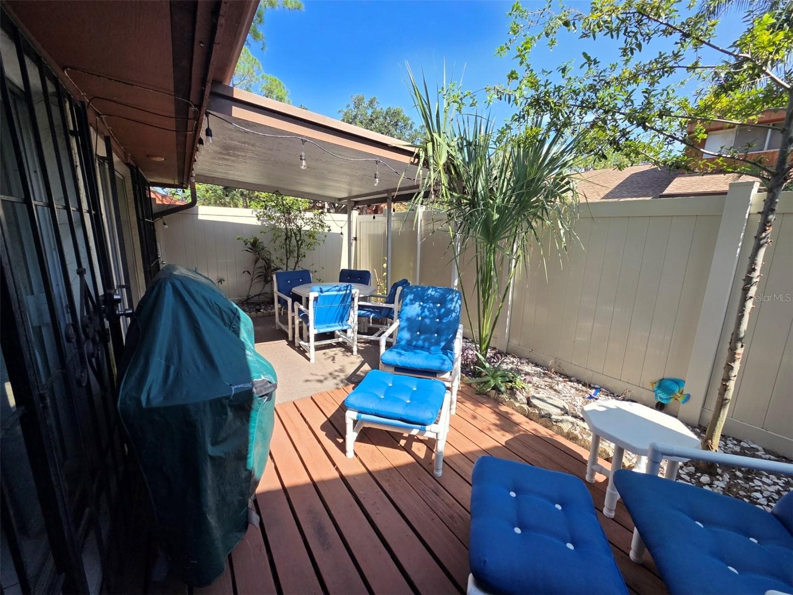 Condominium at 2054 SUNSET POINT RD #38, CLEARWATER, photo 23 of 34