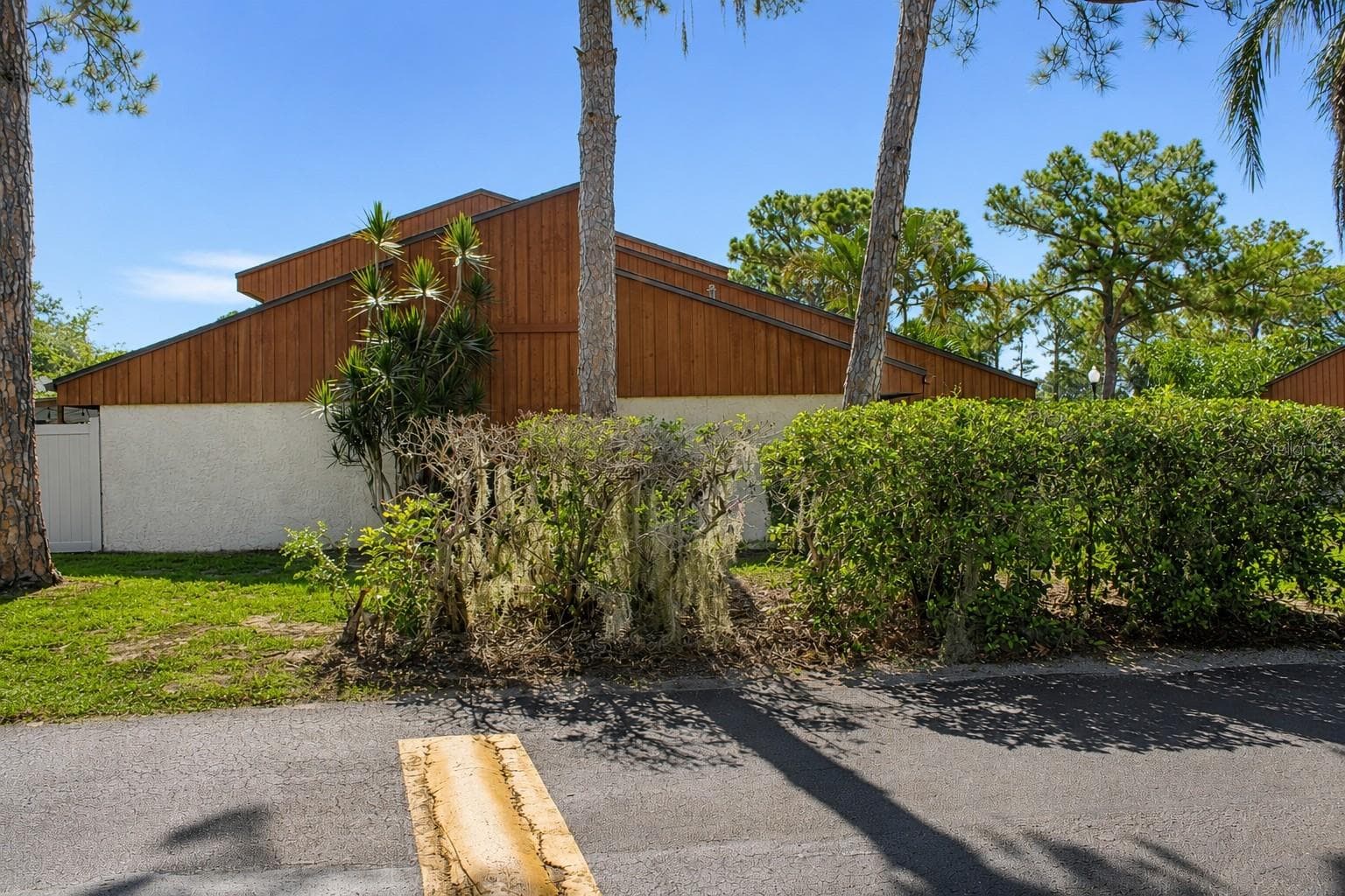 Condominium at 2054 SUNSET POINT RD #38, CLEARWATER, photo 34 of 34