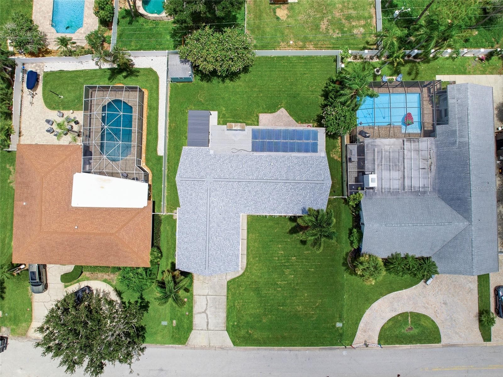 Single Family Residence at 6241 TANGLEWOOD DR NE, ST PETERSBURG, photo 25 of 27