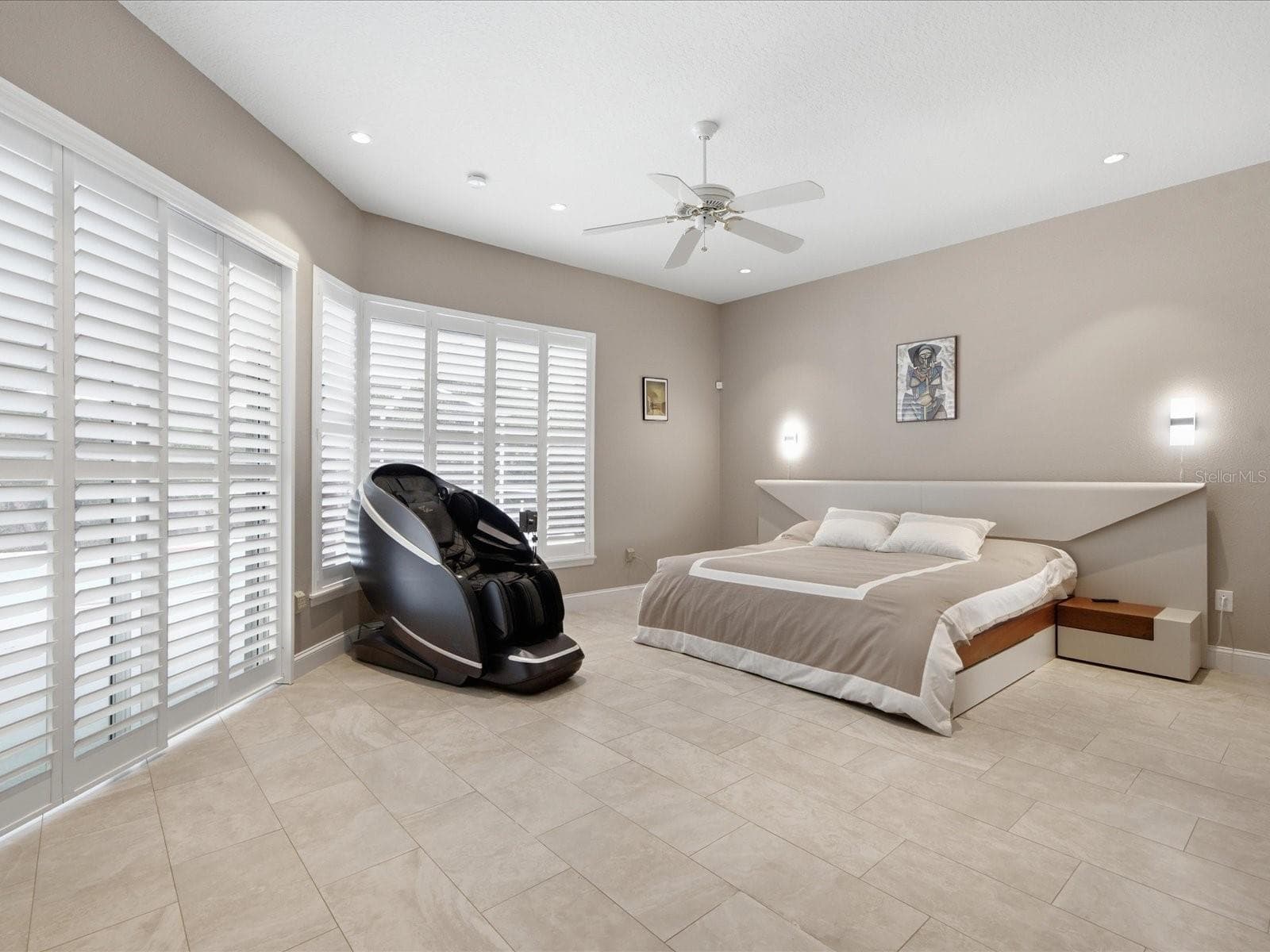 Single Family Residence at 18621 AVENUE CAPRI, LUTZ, photo 32 of 78