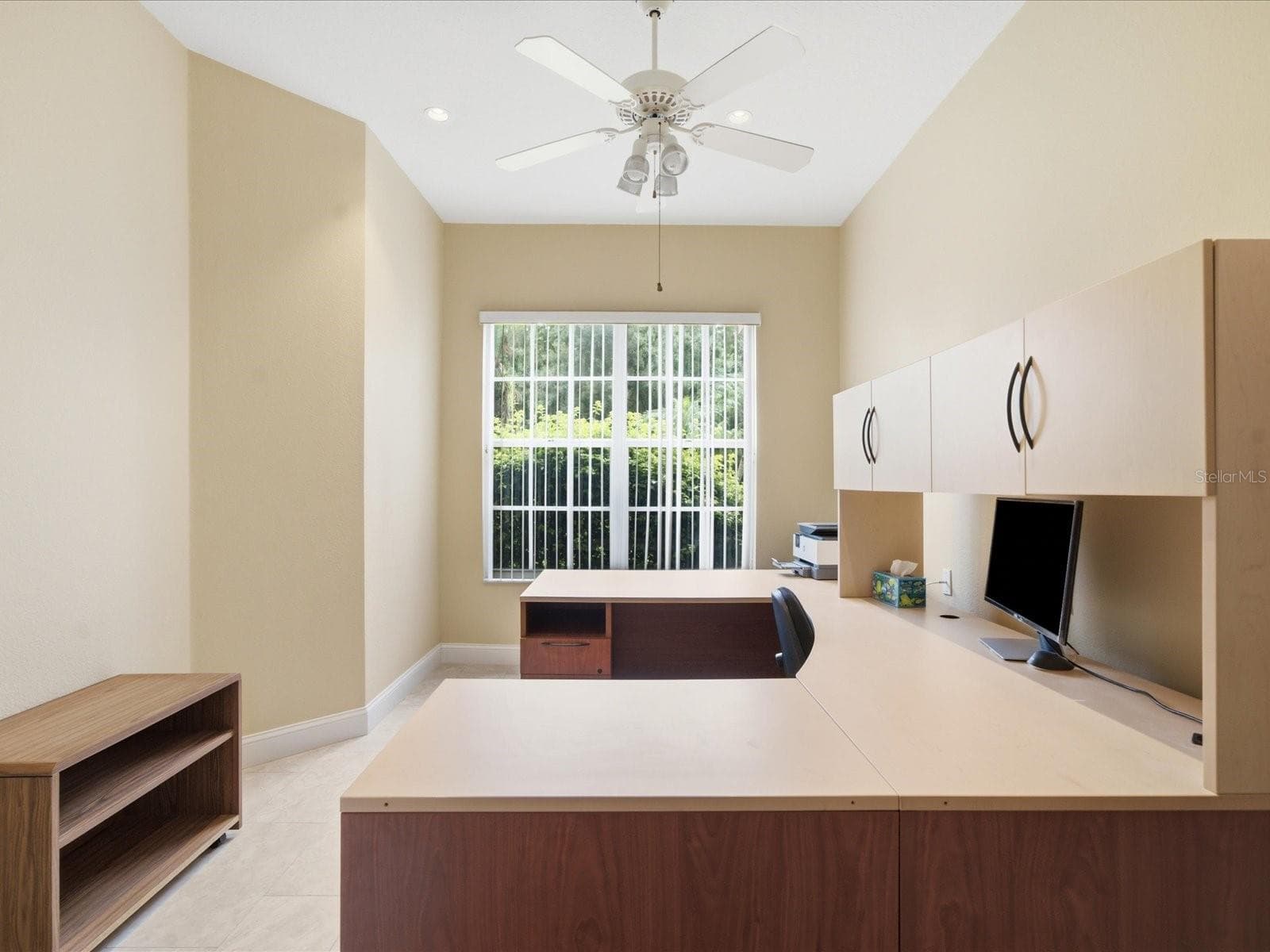Single Family Residence at 18621 AVENUE CAPRI, LUTZ, photo 42 of 78