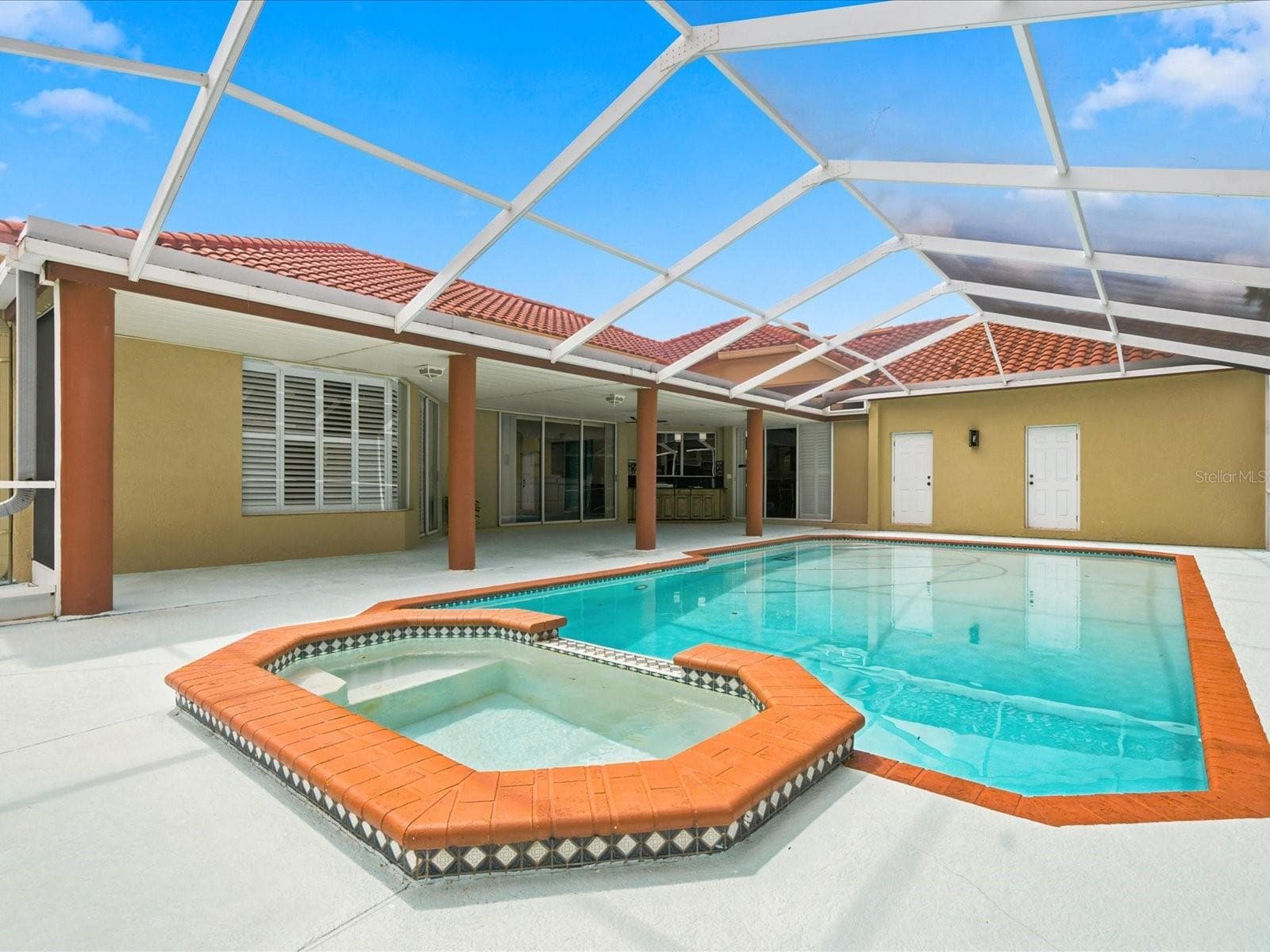 Single Family Residence at 18621 AVENUE CAPRI, LUTZ, photo 61 of 78